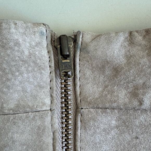 H&M suede shorts - Picture 8 of 8